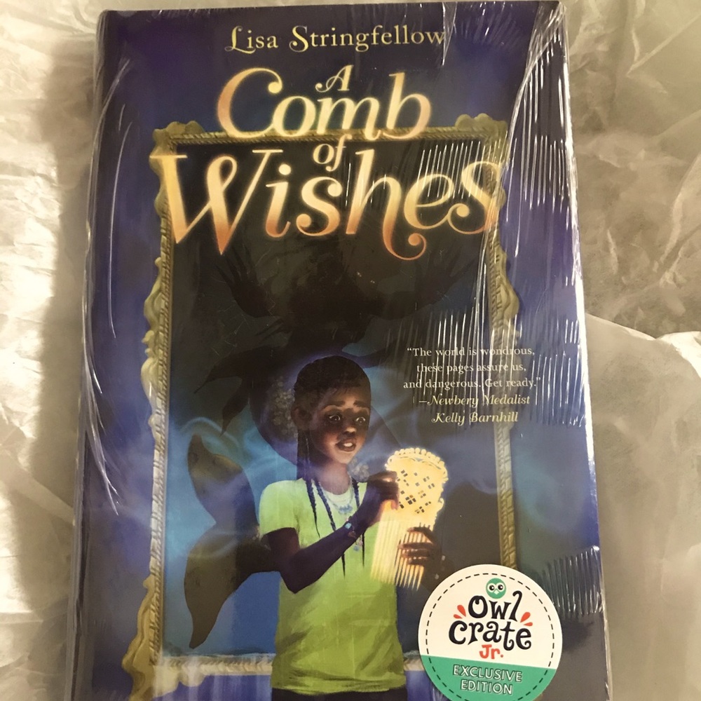 Owlcrate exclusive “A comb of wishes” by Lisa Stringfellow